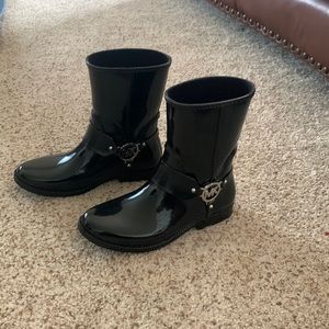 MK Rain boots